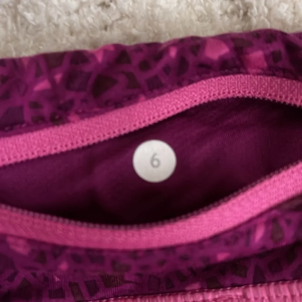 Lululemon Speed Short Pink Paradise Geo Regal Plum Multi size 6
